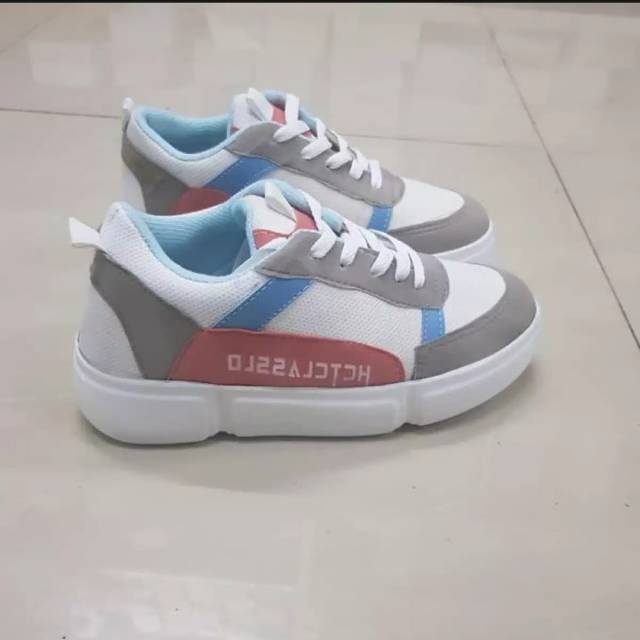 GRT - Sepatu Sneakers Wanita 01