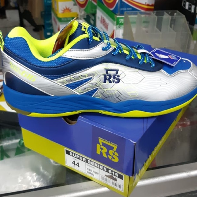 Sepatu badminton rs reinforce speed superseries ss616