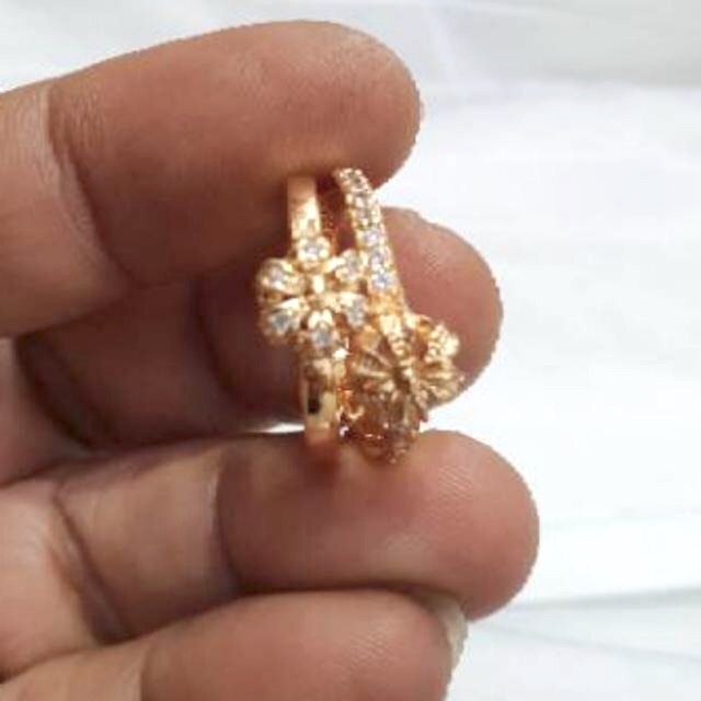 [tiara]cincin wanita / cincin bunga dobel / cincin lapis emas / cincin permata / replika emas