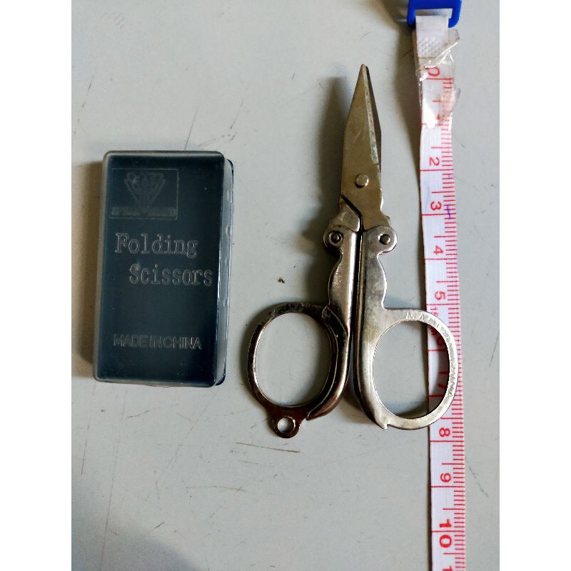 

gunting jadul bisa dilipat