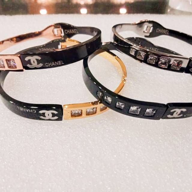 gelang wanita titanium Chanel premium quality