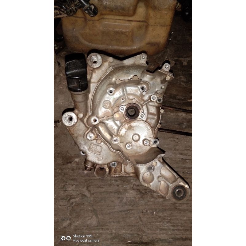 BLOK OLI BLOCK KANAN HONDA BEAT FI KZL KALTER KANAN HONDA BEAT FI -KZL 2013-2014 ORIGINAL BLOK OLI