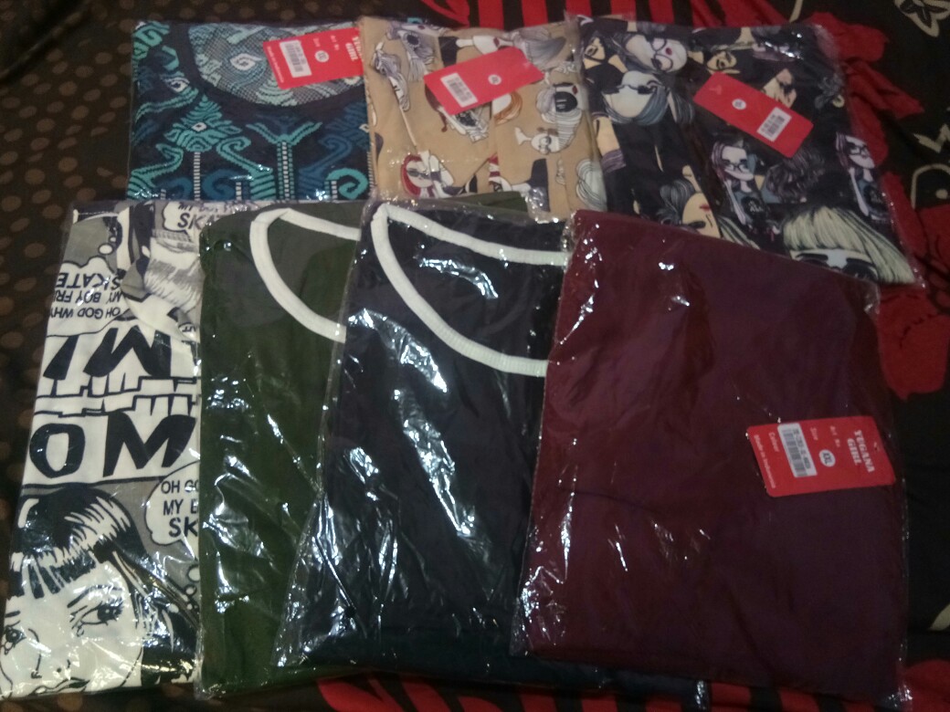 Monellina Lalika Kaos Batik Wanita Oversize Lengan Pendek