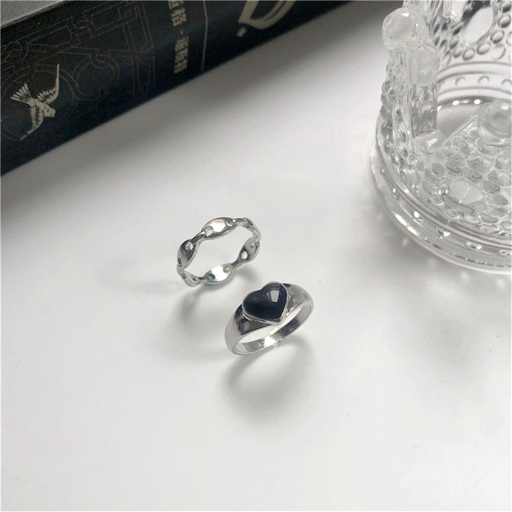 2pcs Cincin Jari Telunjuk Desain Hati Hitam Model Hollow Warna Silver Untuk Aksesoris