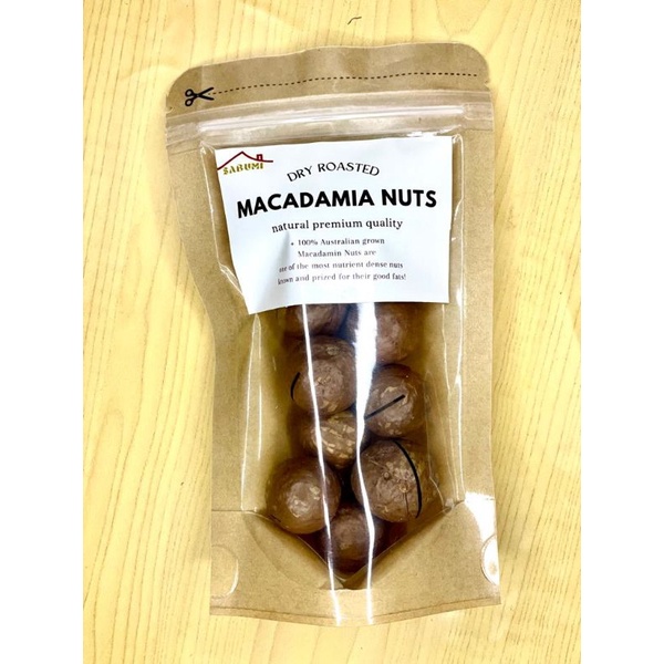 

Macadamia Nuts panggang 50gram original Australia