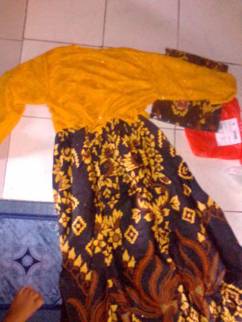 Maura Couple - Sania Ruffle Batik Couple Ori Ndoro Jowi Dnt Garansi Termurah Shopee - Mote Dusty