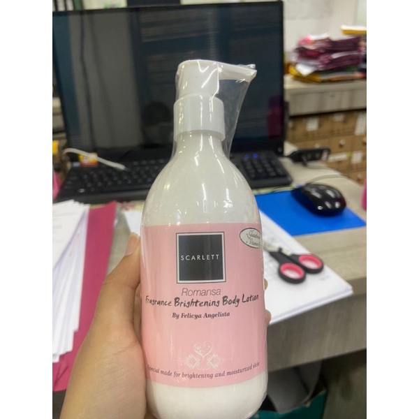 Body lotion Scarlett / Body lotion shine Rusia