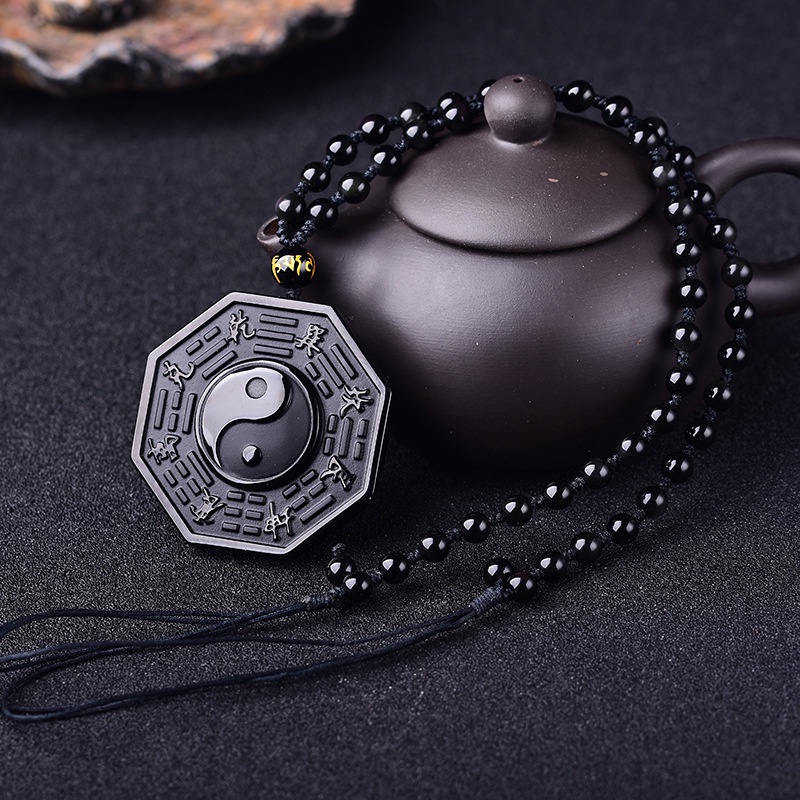 Kalung Liontin Jimat Gaya Klasik Kasual Serbaguna Untuk Unisex