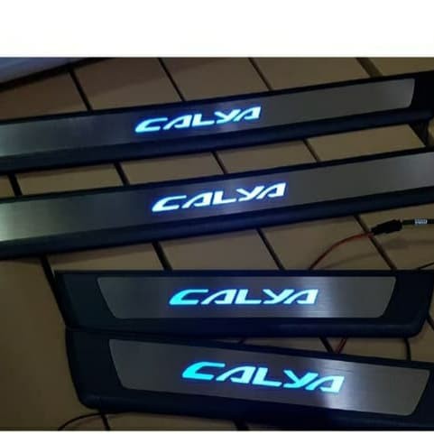 Silplate  samping mobil CALYA Lampu led