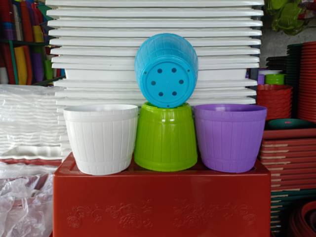 Pot bunga warna warni gentong kayu 19cm