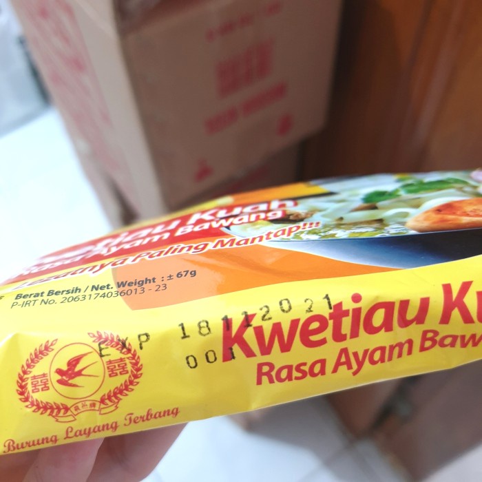 

s574gfd Kwetiau Kuah Rasa Ayam Bawang Cap Burung Layang Terbang Ff064151E