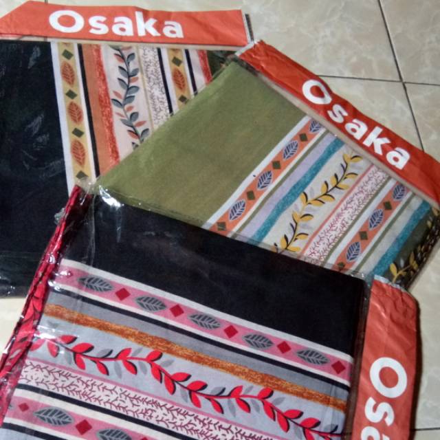 Segiempat Osaka umama motif