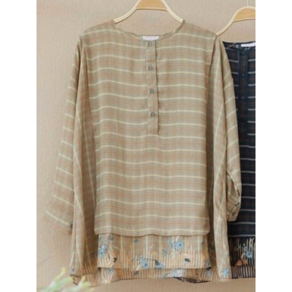 Preloved - Giyanti Top - Dusty Green - Ria Miranda