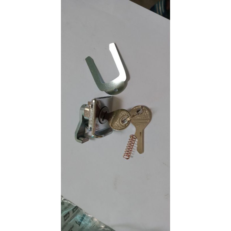 kunci laci vespa super sprint