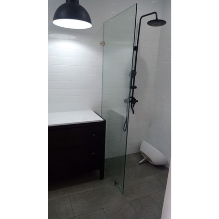 PARTISI KACA KAMAR MANDI KUBIKAL