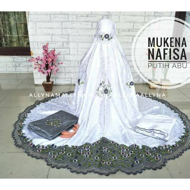 Mukena semi sutra