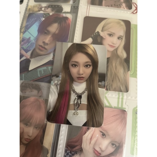 BOOKED ningning mumo selfie sealed