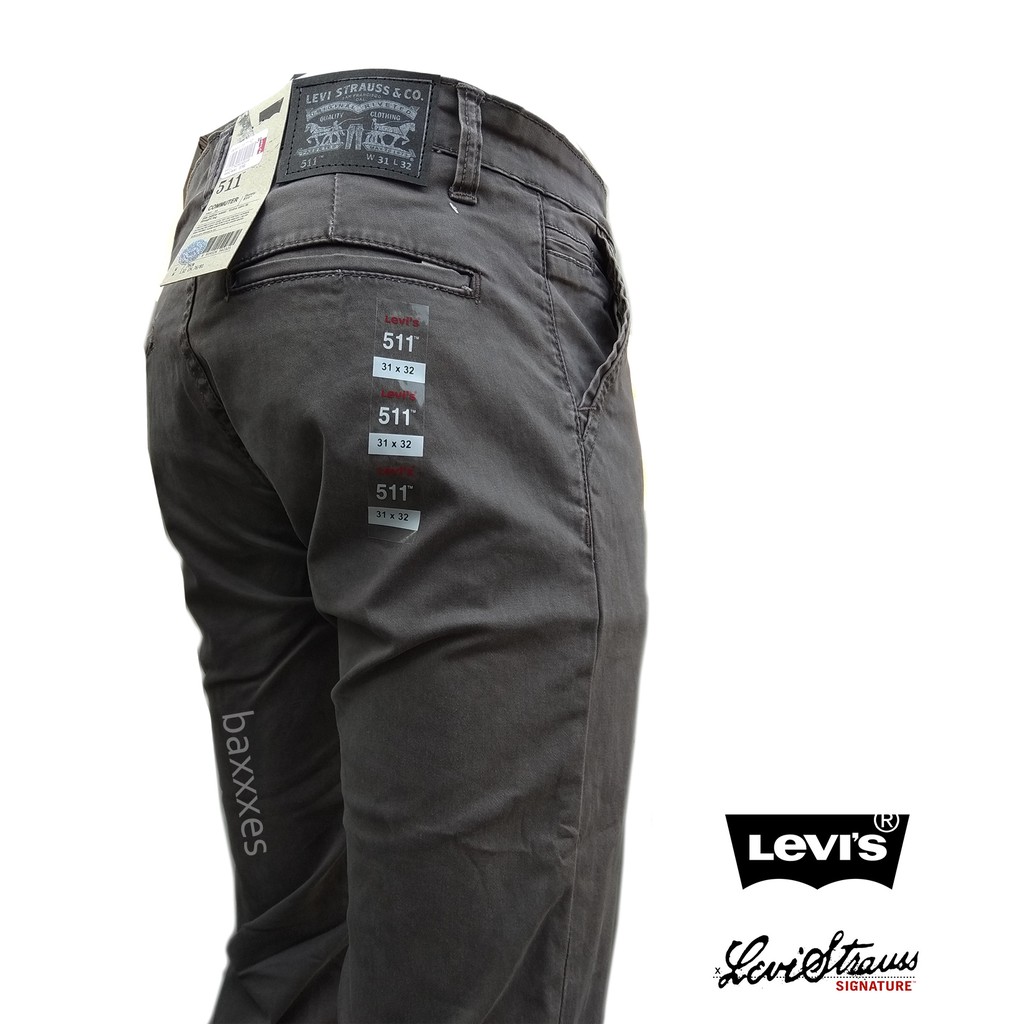 levi black chinos