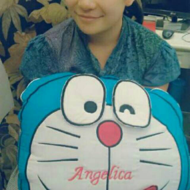 Bantal Selimut Doraemon karakter