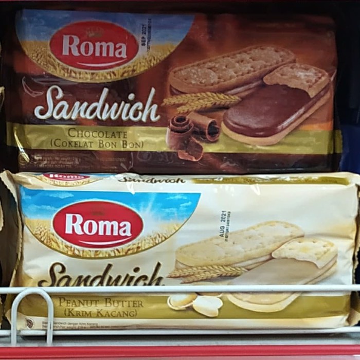 

Biskuit Roma Sandwich 2 Rasa Chocolate Peanut Butter 216gr