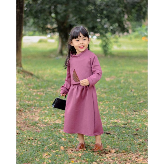 MILLIE SET CROP TOP SETELAN ANAK PEREMPUAN BEUZEE