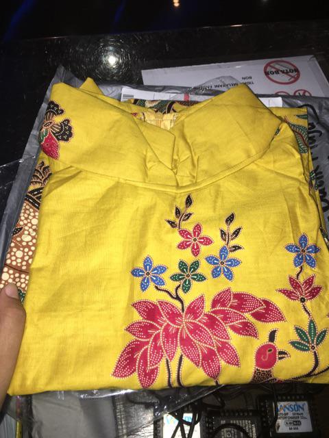 Ready - Mikha Blouse Batik Kombinasi Batik Kerja Wanita Batik Solo Batik Modern Kombinasi Cantik
