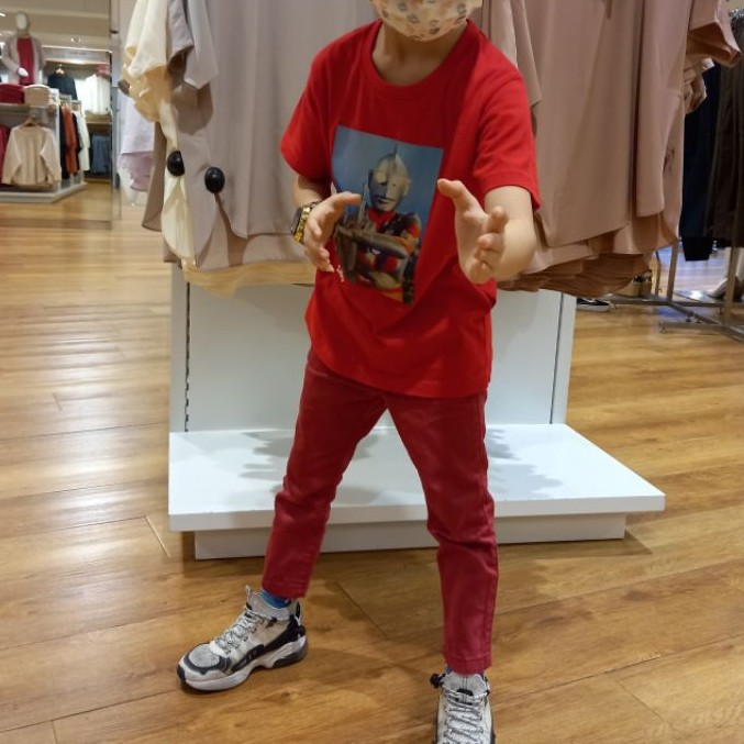 UNIQLO ORIGINAL BARU ULTRAMAN EVANGELION KINGKONG GODZILLA DORAEMON NINJAGO MICKEY SALE DENIM KAOS