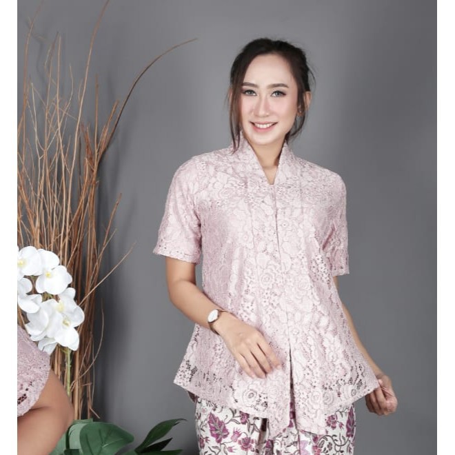 Atasan Kebaya Floy Brukat Soft Pink