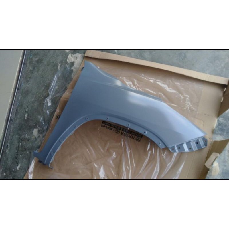 Fender fortuner vrz Spakbor fortuner vrz original