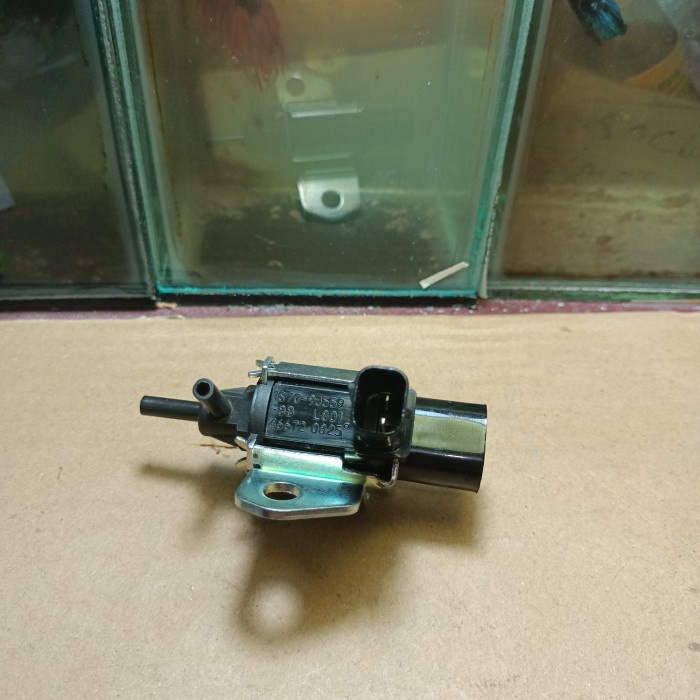 Solenoid valve Intake Manifol Control Ford Escape Ford Focus 2004-2011