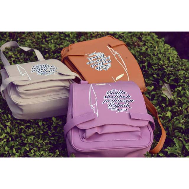 Tas wanita Muslimah
