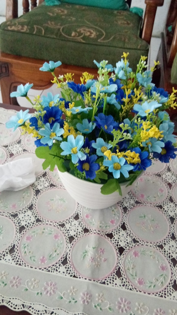 Ariani1318 Set Bunga Plastik Krisan C28 Dengan Pot Plastik Tawon D15