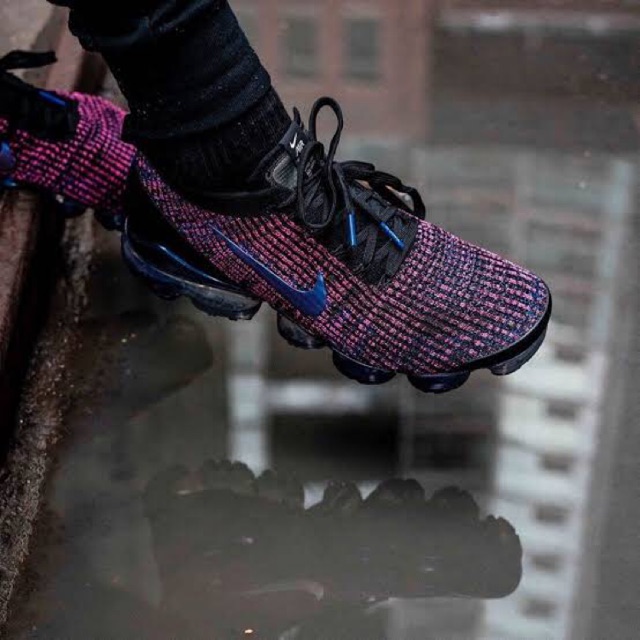 NIKE VAPORMAX FLYKNIT 3 LASER FUCHSIA 