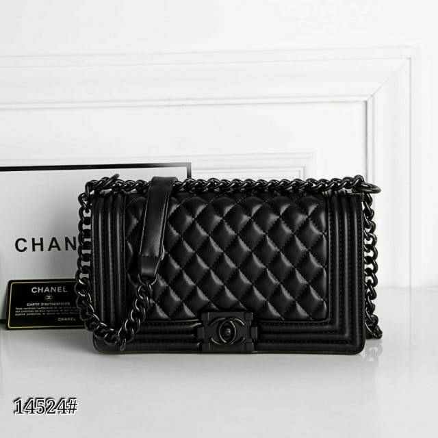 Tas Chanel Boy Classic Lambskin So Black WITH BOX #14524/02-WB
