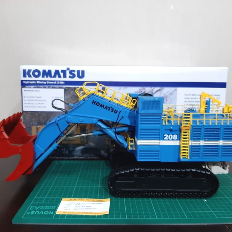 Diecast Miniatur Alat Berat Komatsu PC8000 -6 ES "Jwaneng" (1:50)