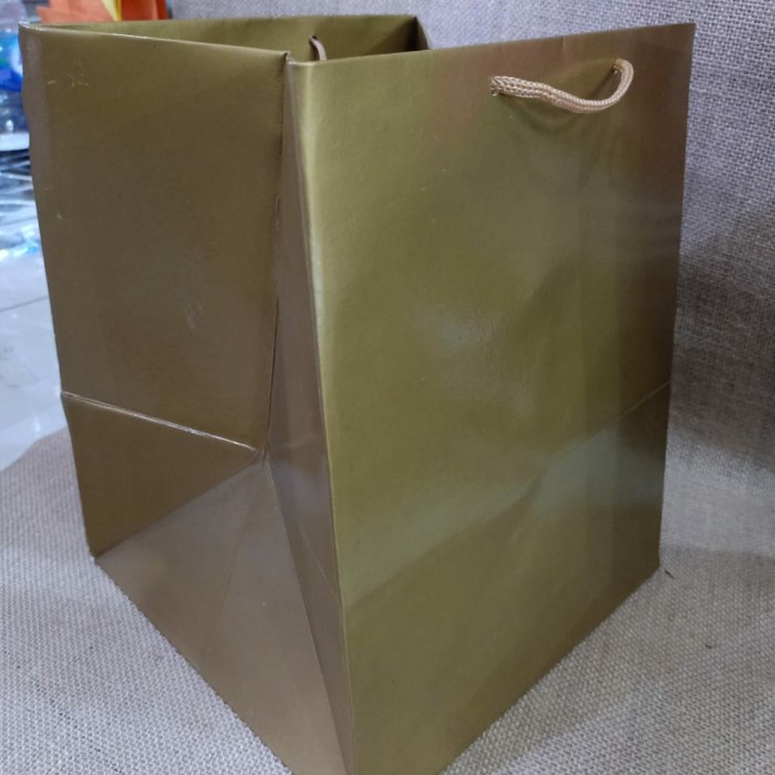

✨ BISA COD ✨ paper bag nasi kotak 22 isi 12 pcs bahan tebal gold