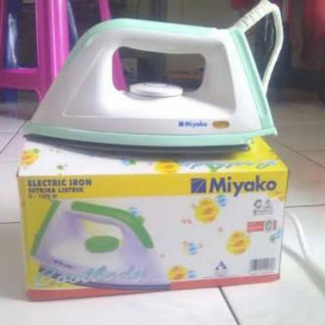 Miyako setrika seterika listrik EI 1000 / 1008 M. seterika setrika miyako