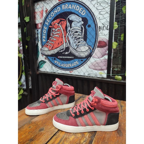 Sepatu Second Original/ Branded ( Adidas Neo, size 38, insole 23cm)