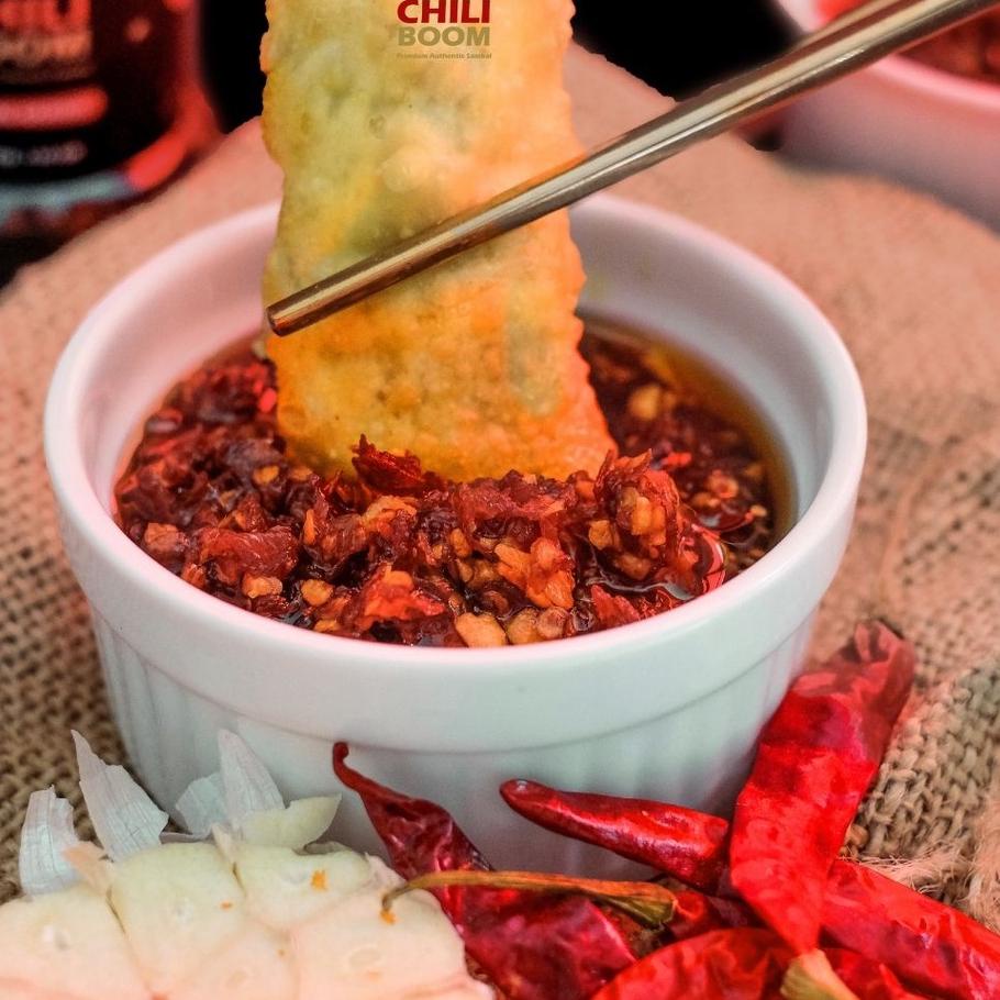 

10.10 SALE Sambal Garing Chiliboom (1 Botol) serbuuu !