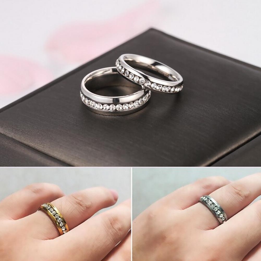 Cincin Kristal Berlian Imitasi Bahan Stainless Steel 6mm Lebar 6mm untuk Pasangan