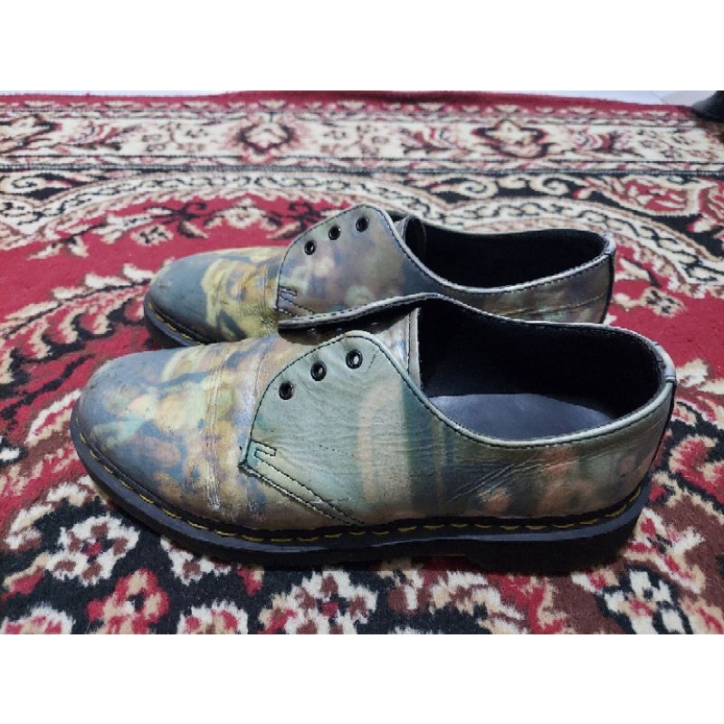 Dr. martens