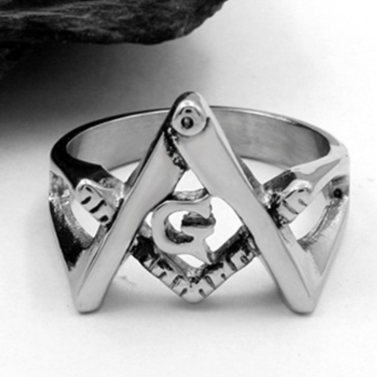 SEUSUK  Cincin Titanium Silver Model Hollow Gaya Punk Vintage untuk Pria