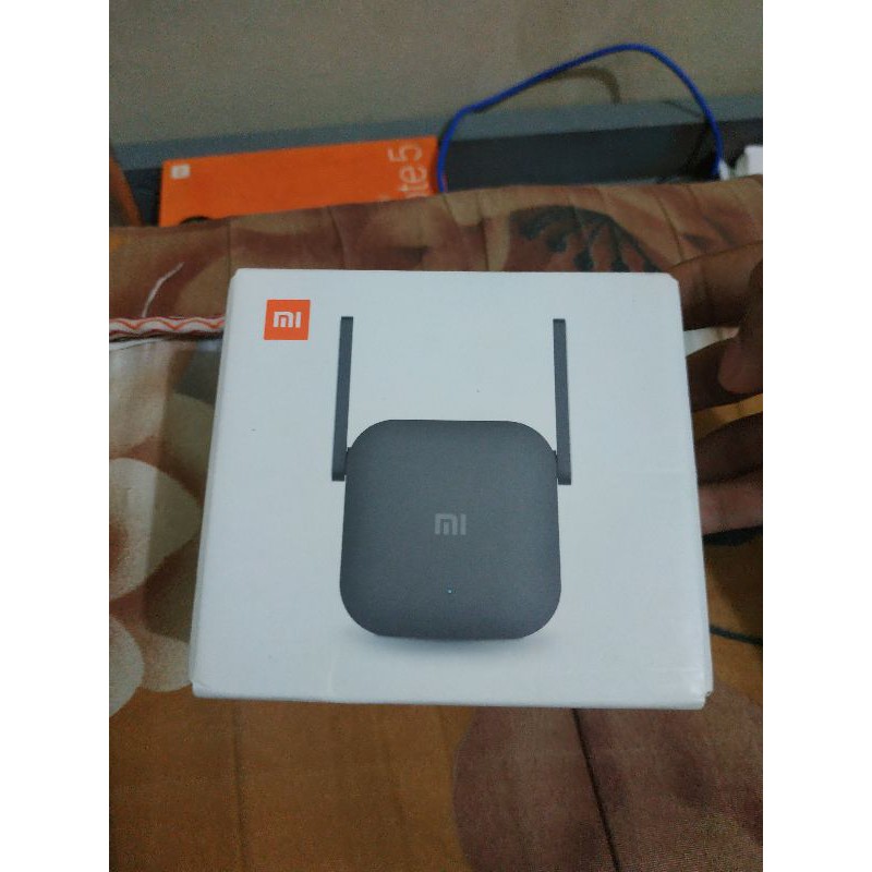 Mi Wi-Fi Range Extender Pro