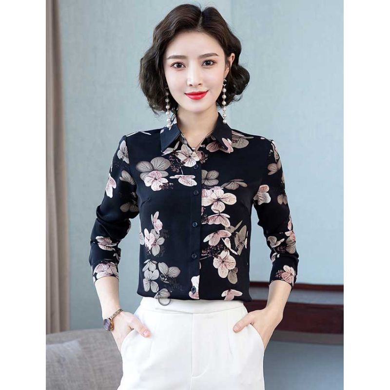 Kemeja atasan biru tua  wanita motif bunga cantik satin Korea lengan panjang elegant