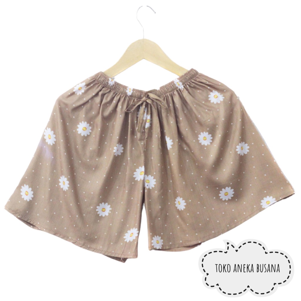 Celana Pendek Wanita Motif Bahan Rayon Adem Short Pants Harian Santai