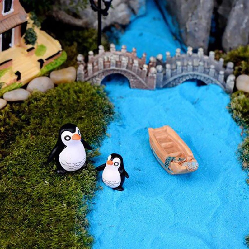 Miniatur Penguin / Pinguin Dekorasi Aquascape Maket Terarrium Dioarama - MNOB34