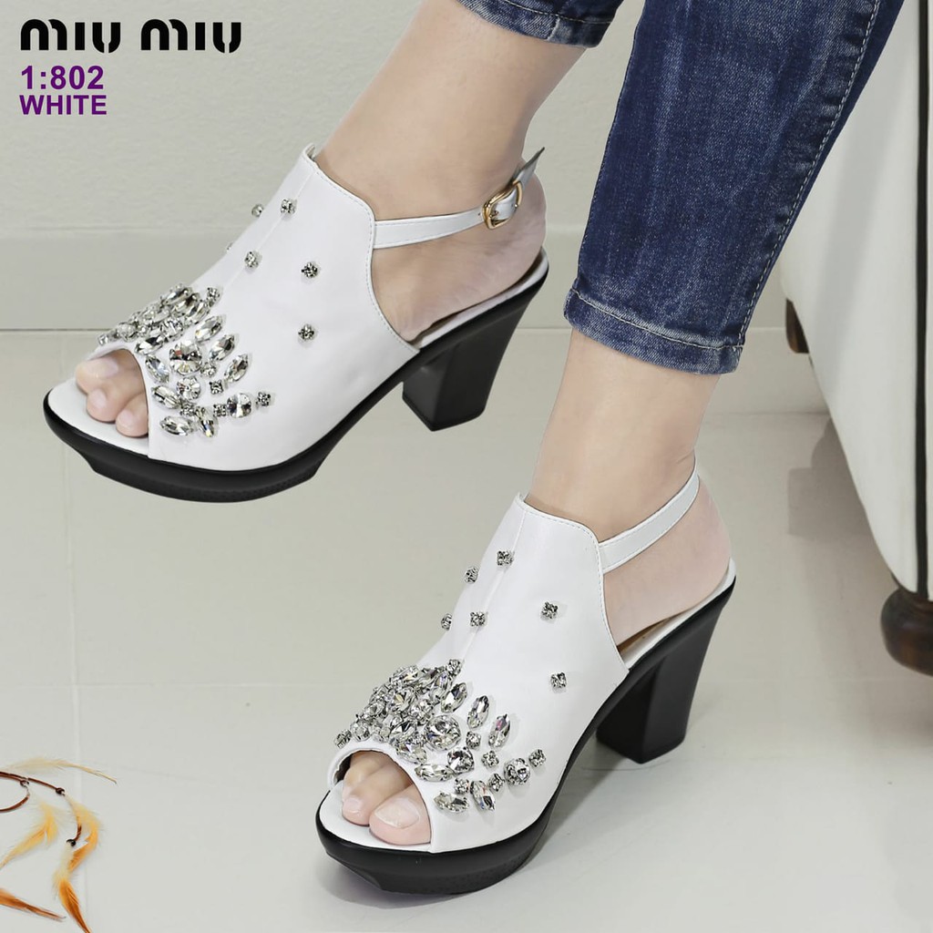 SEPATU MEREK MIUMIU SERI: 802