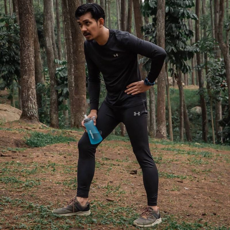 Baselayer UNDER ARMOR Compression set - baju olahraga UNDER ARMOR - manset