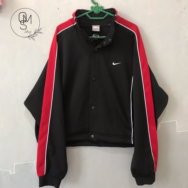 nike varsity rework preloved atau second