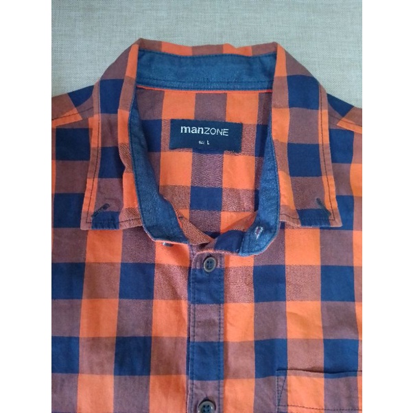 Preloved kemeja Manzone kotak orange